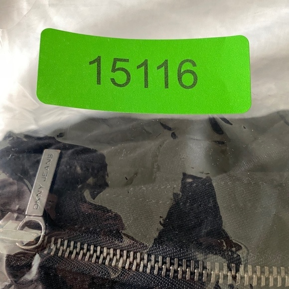 DKNY Jeans Black Off-Center Asymmetric Full Zip Performance Hooded Jacket‎ Large - Picture 15 of 15